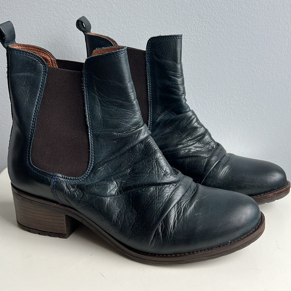 Miz Mooz leather Healed Pull-on Boot - Ocean - Size 39
